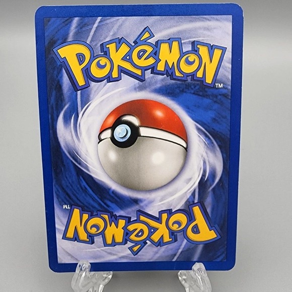 Pokemon Base Set 2 - Hitmonchan Holo Rare Trading Card - with Swirl - Picture 2 of 3